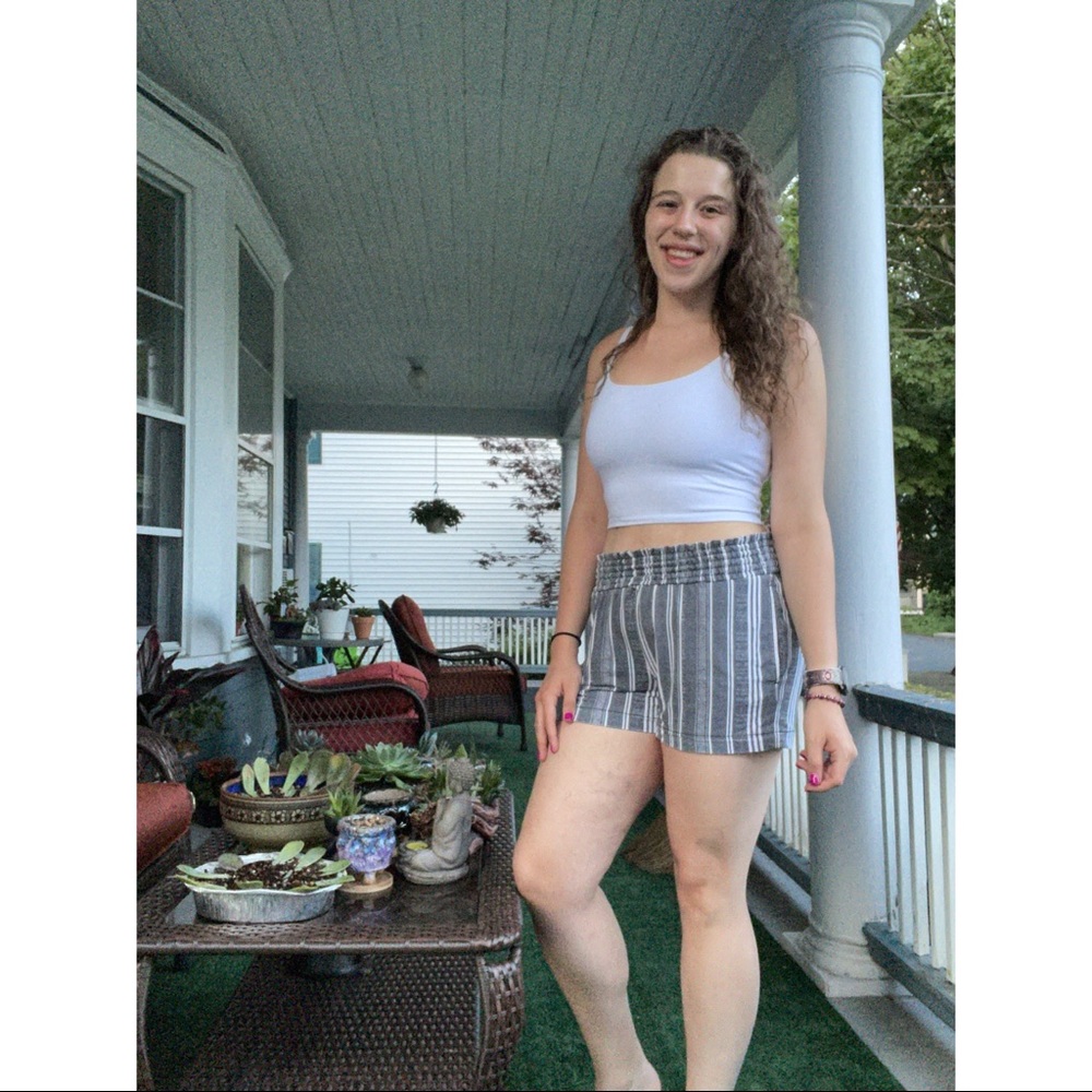 Meet your Posher, Felicia